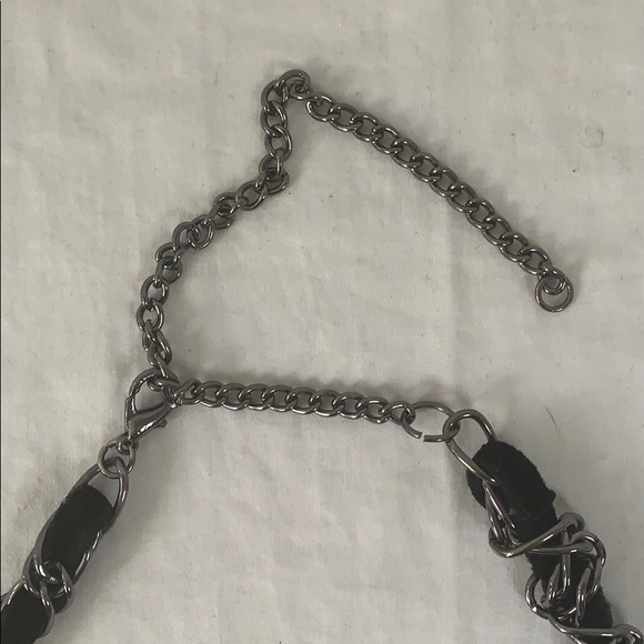 Buffalo | Chain Halter Top - Picture 3 of 6